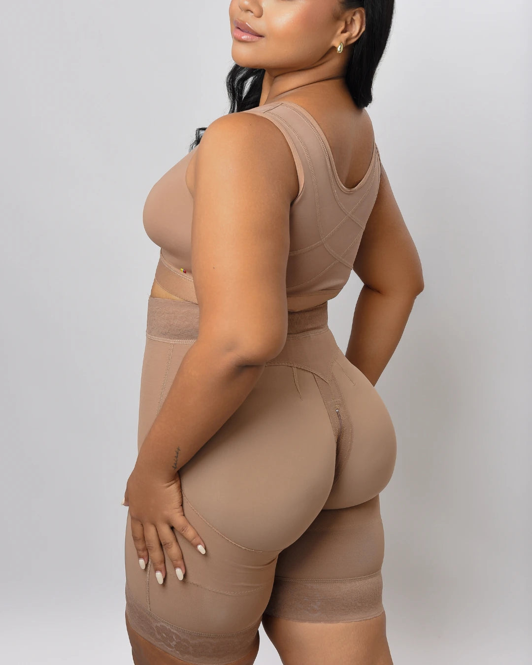 Ful realce (Short con broche)